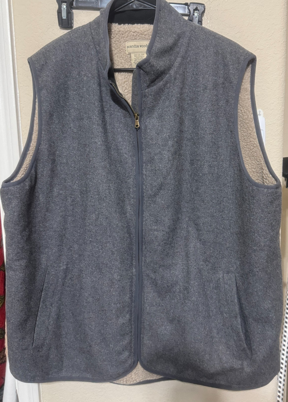 Scandia Woods Grey Wool Fleece Lined Utility Vest Mens XL sherpa full zip
